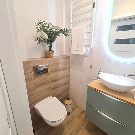 Apartment Marynarskie - Ap 37b